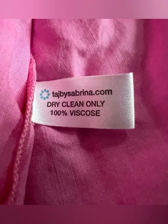 TAJ by Sabrina Crippa Violeta Mini Skirt in Antelope Valley Pink Size Small NWT - Picture 6 of 7